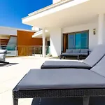 Penthouse Apartment, Superb Sea View 1 Bedroom, Verandas Do Mar At02 *